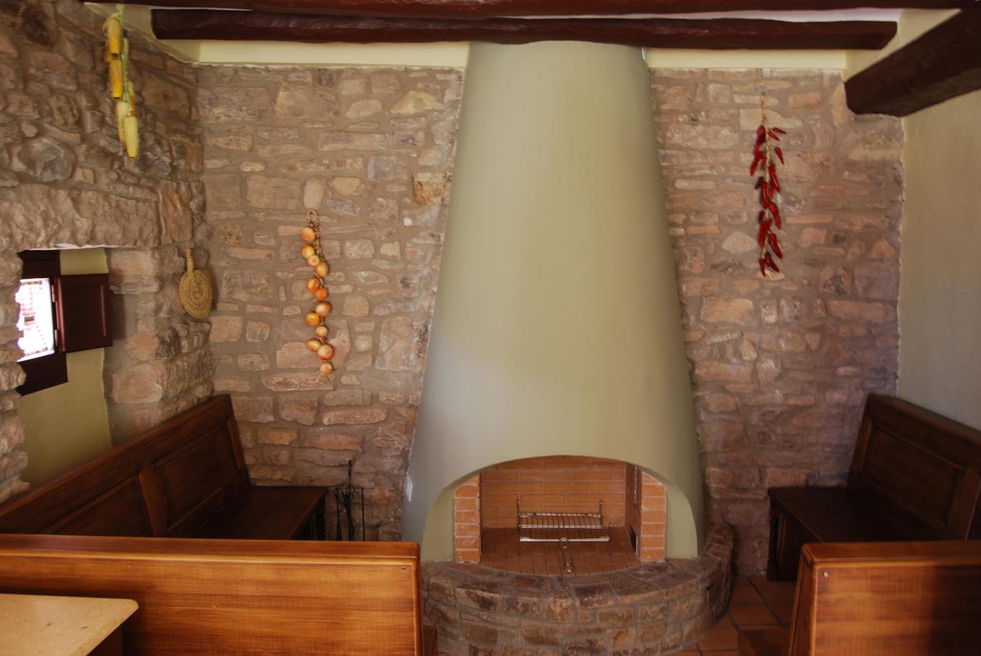 Villa Cal Grau De La Llavinera Sant Pere Sallavinera Esterno foto